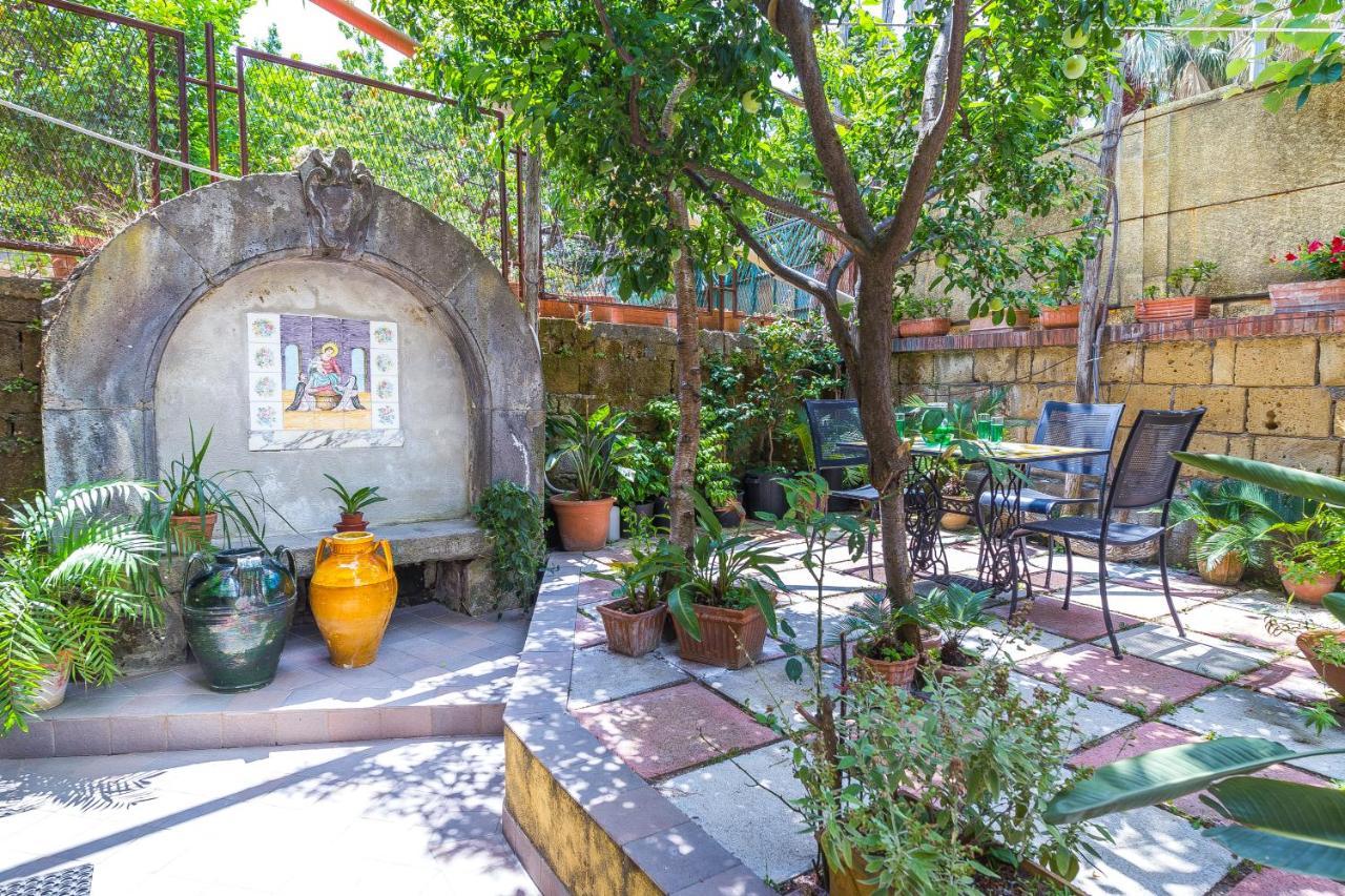 サンタニェッロ Da Marisa Bed & Breakfast エクステリア 写真